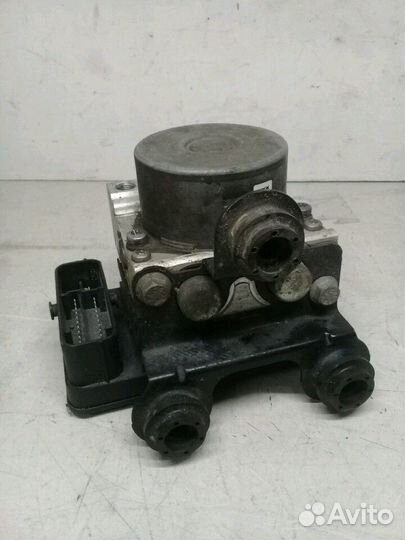 Блок ABS VW Polo 10-15, Rapid 6R0614117AL