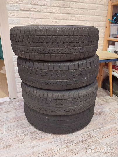 Bridgestone Blizzak VRX 185/65 R15 88S
