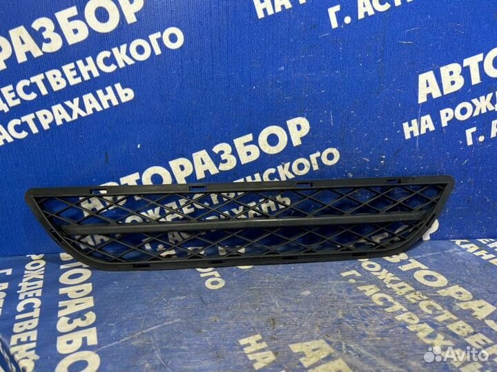 Решетка в бампер Lifan Solano седан 2011