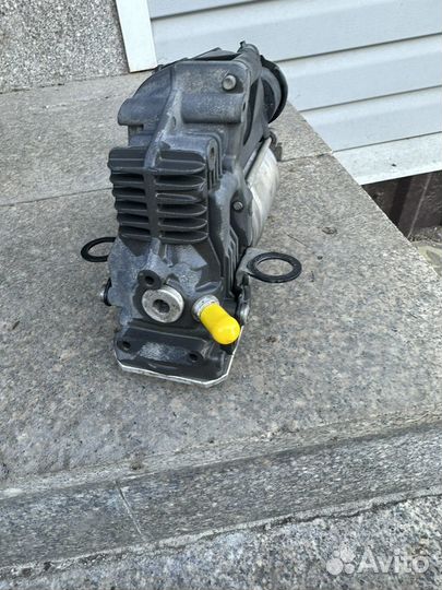 Компрессор пневмоподвески mercedes w164 w221