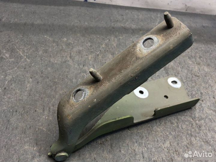 Петля капота левая Citroen C3 2002-2006