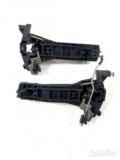 Ручка двери наружная Mercedes W168