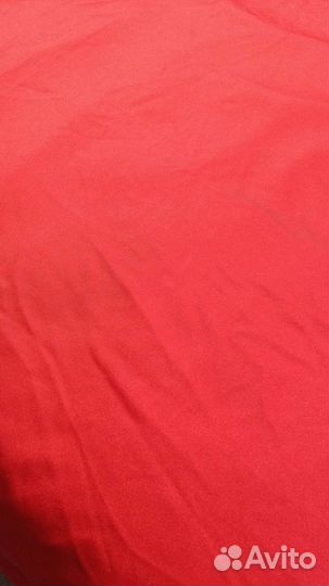 Ткань лайкра алая 150 на 108