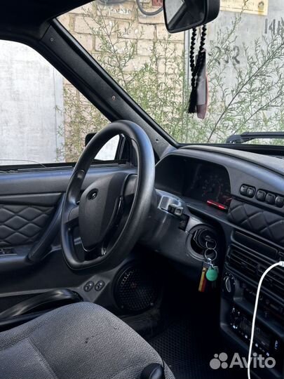 ВАЗ 2109 1.5 МТ, 2004, 200 000 км