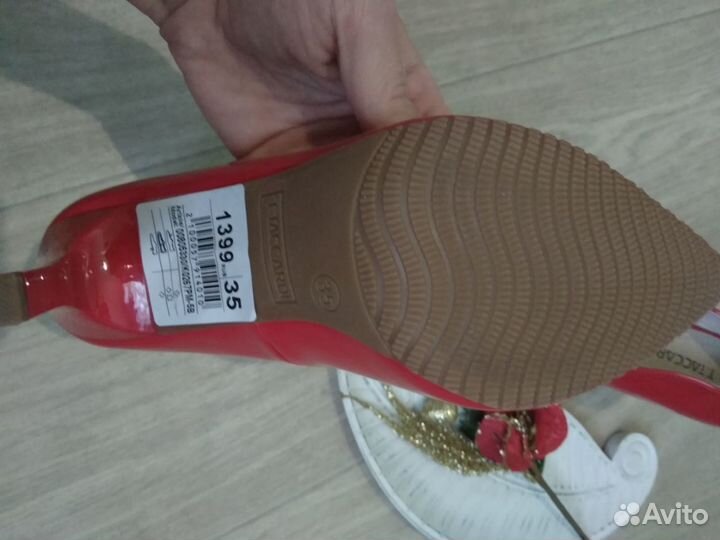 Туфли новые T.Taccardi размер 35