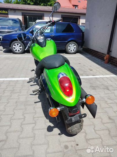 Продаётся круизер Kawasaki vn900c 08/2013 2500км
