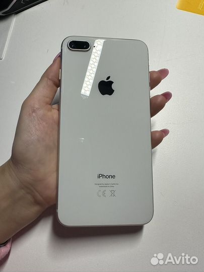 iPhone 8 Plus, 64 ГБ