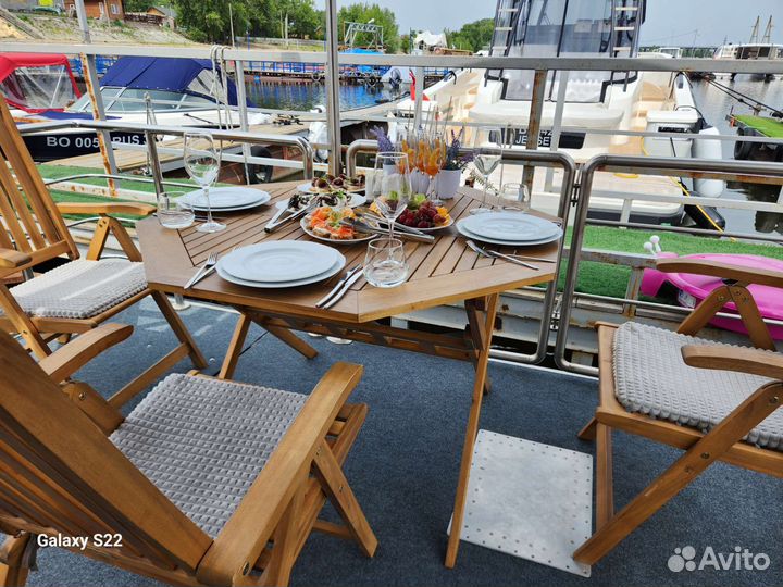 Прогулки на яхте, катере, хаусбот с баней