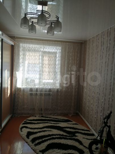3-к. квартира, 68 м², 1/3 эт.