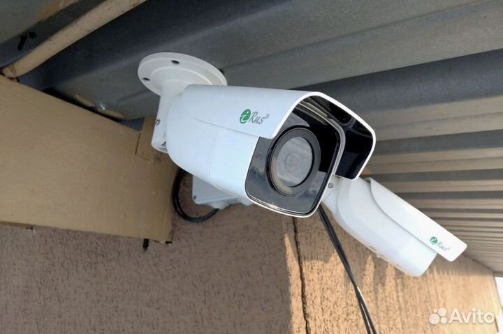 Камера видеонаблюдения