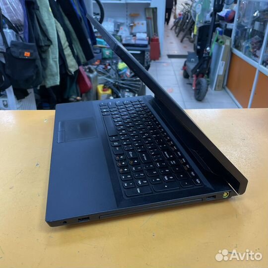 Ноутбук Lenovo Celeron/4озу/1000GB