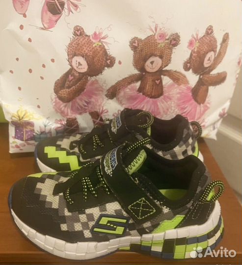 Кроссовки для мальчика 28 размер