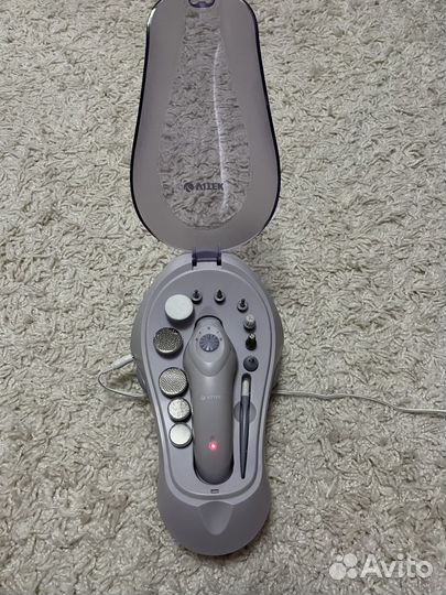 Электрический набор для маникюра и педикюра