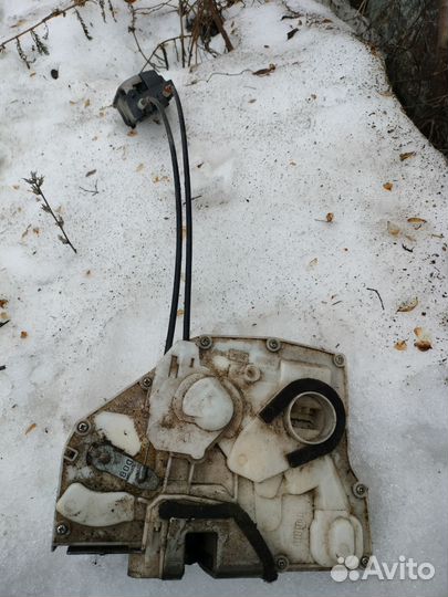 Замок двери suzuki sx4