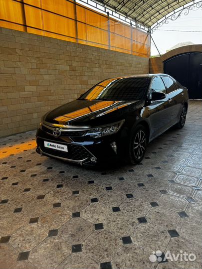 Toyota Camry 2.5 AT, 2017, 136 000 км