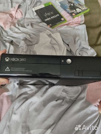 Xbox 360Е 2015г 500 gb