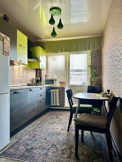 3-к. квартира, 60 м², 1/2 эт.