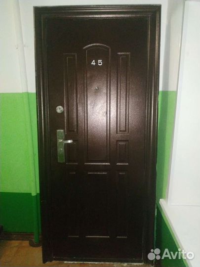 Дверь входная металлическая бу