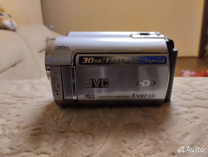 Цифровая камера JVC