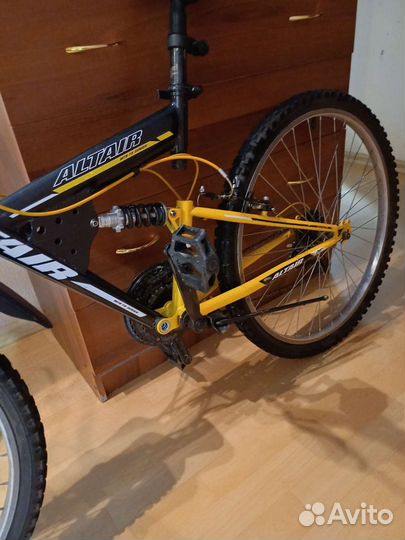 Велосипед подростковый низкая рама