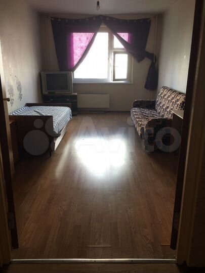 Комната 20 м² в 3-к., 2/15 эт.
