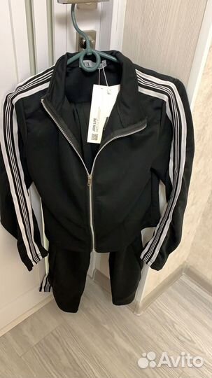 Новый спортивный костюм женский zara