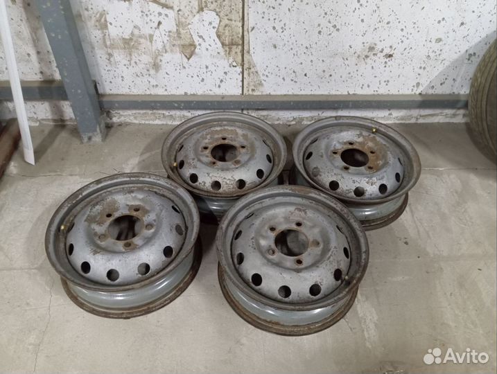 Диски штампы r16 на ниву