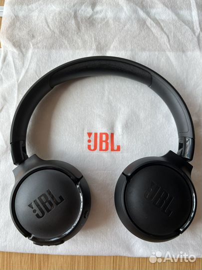 Беспроводные наушники JBL Tune 520BT, черный