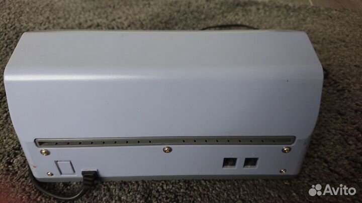 Детектор банкнот dors 135