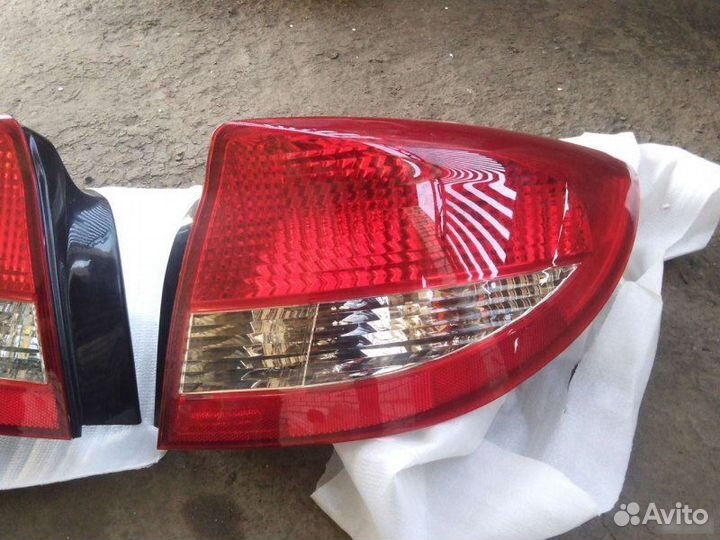 Фонарь Kia Rio