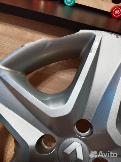 Колпаки на колеса r 16 renault