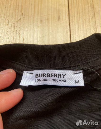 Футболка Burberry + носки Nike
