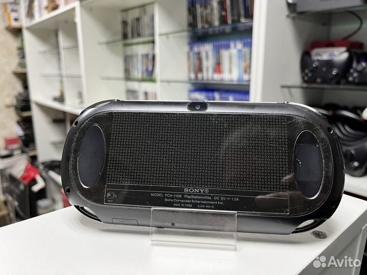 Sony ps Vita + 64гб + 22 игры