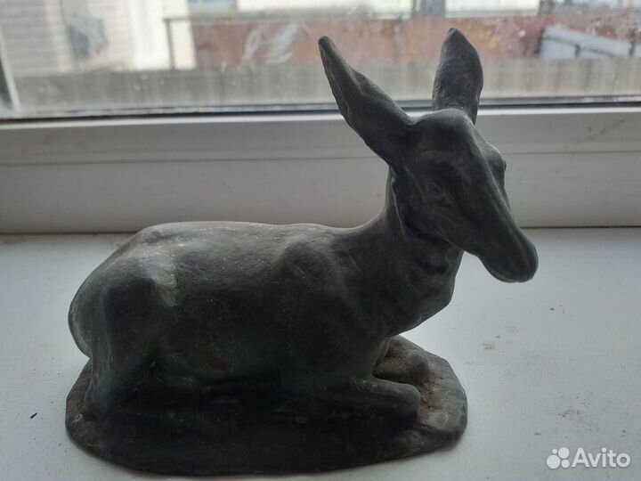 Старинные пепельницы, подсвечники, абажуры и кашпо