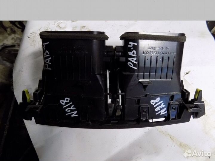 Дефлектор воздушный RAV 4 2006-2013