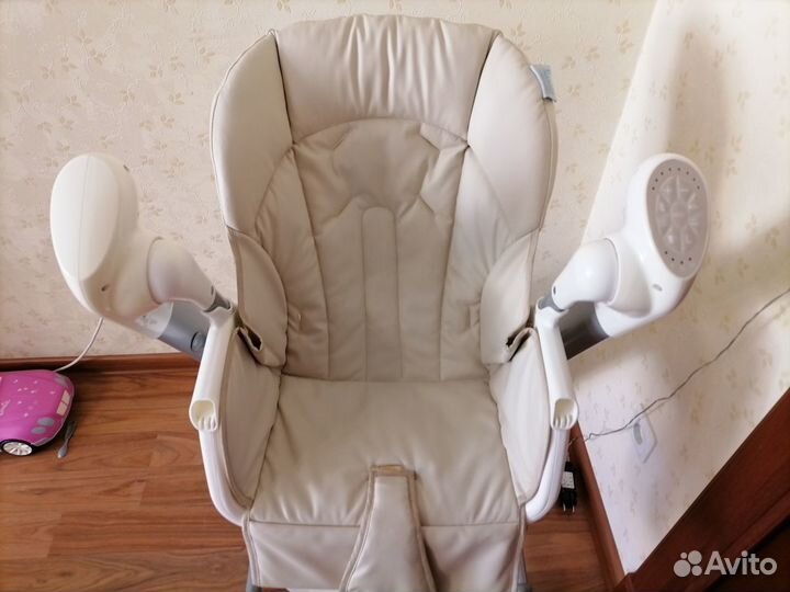 Стул-качели Nuovita Unico Leggero для кормления