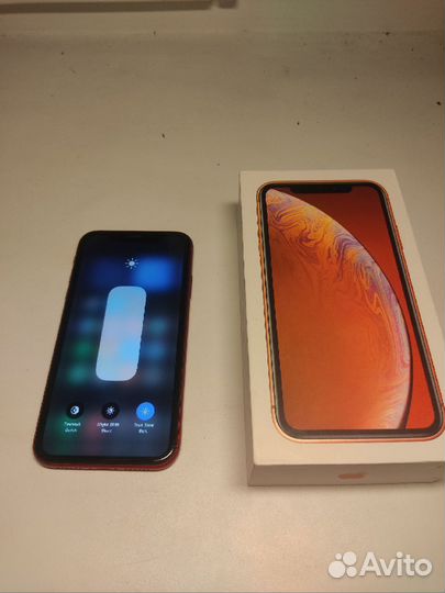 iPhone Xr, 64 ГБ