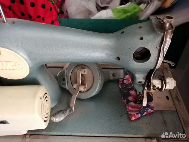 Швейная машинка Union с эл. Приводом
