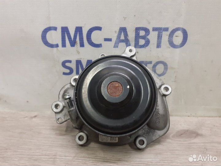 Помпа системы охлаждения Mercedes-Benz Ml W166