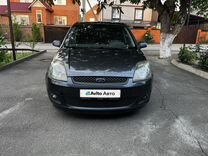 Ford Fiesta 1.4 AMT, 2007, 147 000 км, с пробегом, цена 600 000 руб.