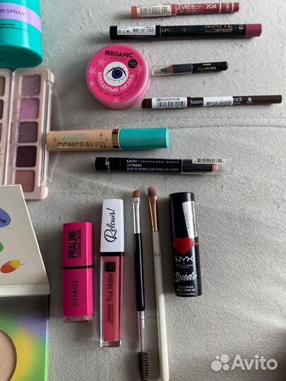 Набор косметики пакетом бу