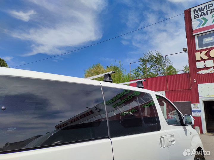 Багажник на крышу Хендай Гранд Старекс без рейлинг