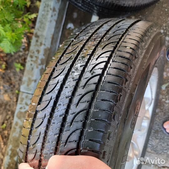 Yokohama Geolandar SUV G055 205/70 R15
