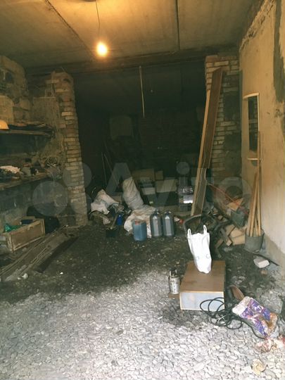 Гараж, > 30 м²
