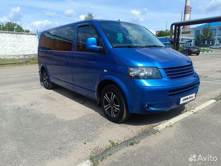 Volkswagen Caravelle 2.5 AT, 2005, 200 000 км