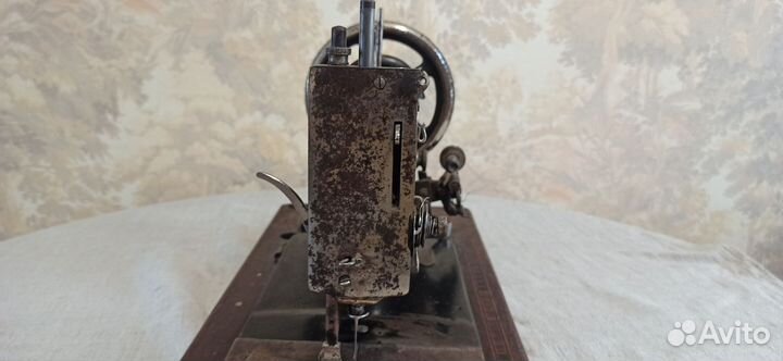 Раритетная швейная машина конец 18 века