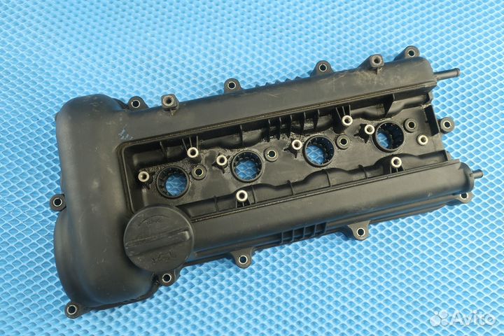 Крышка клапанная Hyundai Solaris G4FA