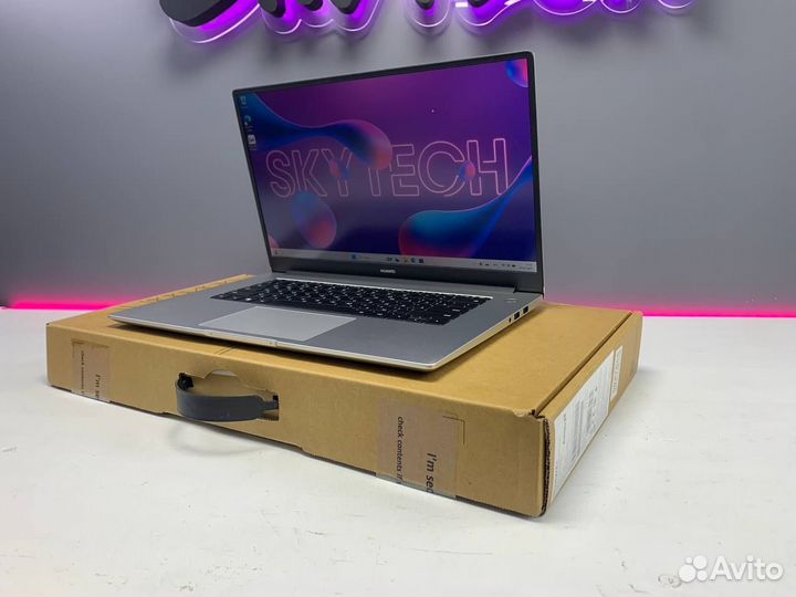 Новый ультрабук huawei (на гарантии)