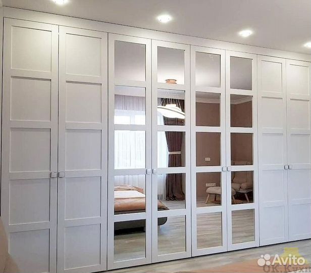 Встраиваемый шкаф