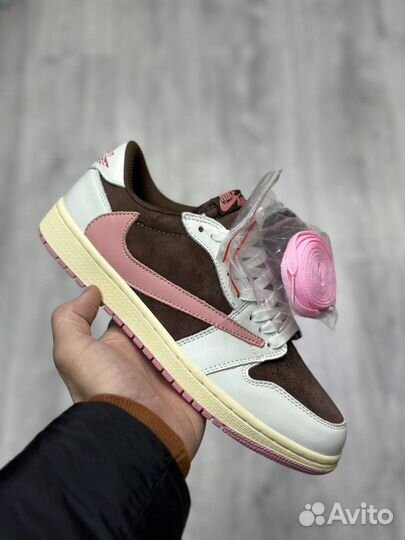 Кроссовки Nike Jordan 1 Travis Scott